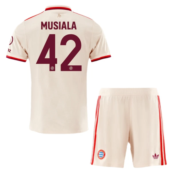 FC Bayern München Jamal Musiala 42 3. Paita Lasten 2024/25 (+ Shortsit) FC Bayern München Jamal Musiala 42 3. Paita Lasten 2024/25 (+ Shortsit)