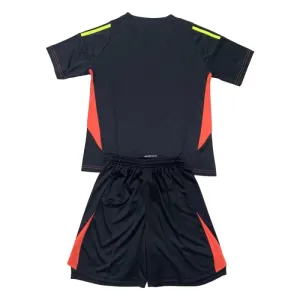 Real Madrid Maalivahdin Vieraspaita Lasten 2024/25 (+ Shortsit)