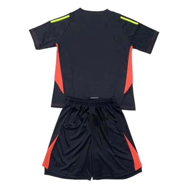 Real Madrid Maalivahdin Vieraspaita Lasten 2024/25 (+ Shortsit)