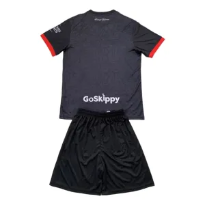 Bristol City 3. Paita Lasten 2024/25 (+ Shortsit)