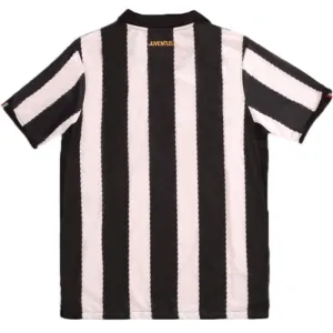 Juventus 2010-11 Kotipaita Retro