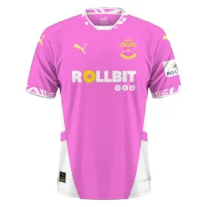 Southampton 3. Paita 2024/25