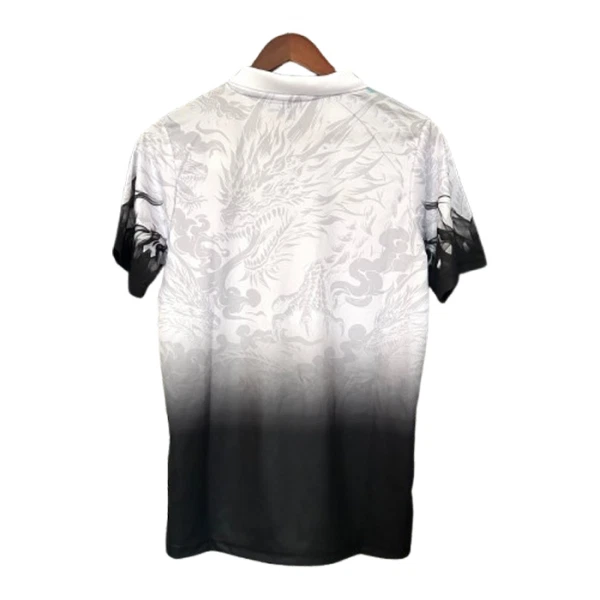 Real Madrid Paita 2024/25 Dragon Erikoispainos