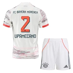 FC Bayern München Dayot Upamecano 2 Vieraspaita Lasten 2025/26 (+ Shortsit)
