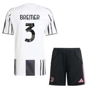 Juventus Bremer 3 Kotipaita Lasten 2025/26 (+ Shortsit)