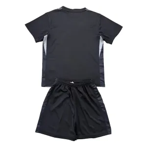 Chelsea Maalivahdin Paita Lasten 2025/26 Musta (+ Shortsit)