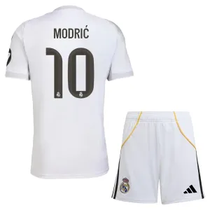 Real Madrid Luka Modrić 10 Kotipaita Lasten 2025/26 (+ Shortsit)