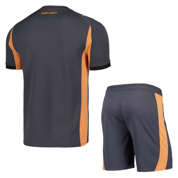 Derby County Vieraspaita Lasten 2025/26 (+ Shortsit)