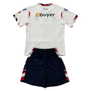 Bolton Wanderers Kotipaita Lasten 2025/26 (+ Shortsit)