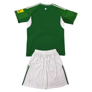 Newcastle United Vieraspaita Lasten 2025/26 (+ Shortsit)