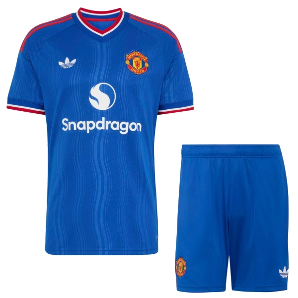 Manchester United Vieraspaita Lasten 2026/27 (+ Shortsit) Manchester United Vieraspaita Lasten 2026/27 (+ Shortsit)