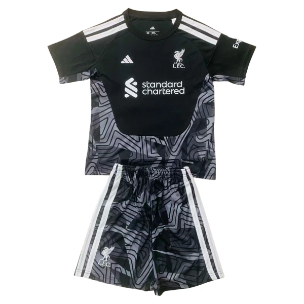 Liverpool Maalivahdin Paita Lasten 2026/27 Musta (+ Shortsit) Liverpool Maalivahdin Paita Lasten 2026/27 Musta (+ Shortsit)