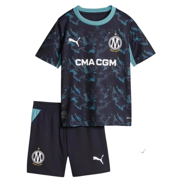 Olympique Marseille Vieraspaita Lasten 2026/27 (+ Shortsit) Olympique Marseille Vieraspaita Lasten 2026/27 (+ Shortsit)