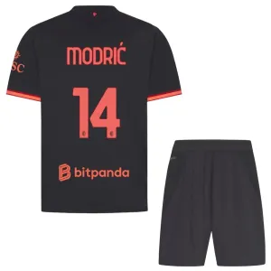 AC Milan Luka Modrić 14 3. Paita Lasten 2026/27 (+ Shortsit) AC Milan Luka Modrić 14 3. Paita Lasten 2026/27 (+ Shortsit)