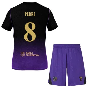 FC Barcelona Pedri 8 Vieraspaita Lasten 2026/27 (+ Shortsit) FC Barcelona Pedri 8 Vieraspaita Lasten 2026/27 (+ Shortsit)