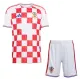 Kroatia Kotipaita Lasten 2026/27 (+ Shortsit) Kroatia Kotipaita Lasten 2026/27 (+ Shortsit)