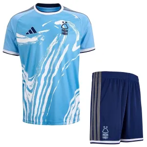 Nottingham Forest 3. Paita Lasten 2026/27 (+ Shortsit)