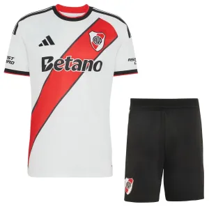River Plate Kotipaita Lasten 2026/27 (+ Shortsit)