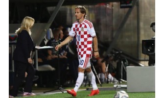 Pukiessaan Kroatian pelipaidan ylleen Luka Modrić tunsi ensi kertaa toivottomuutta