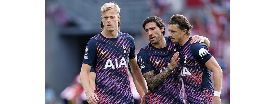 Tottenham Hotspur putosi putoamisviivalle uuden kauden avausottelunsa jälkeen