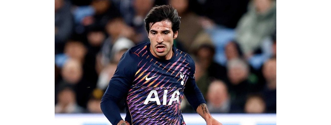 Tänä kesänä Tottenham Hotspur on jo hankkinut kuusi kokenutta pelaajaa Tänä kesänä Tottenham Hotspur on jo hankkinut kuusi kokenutta pelaajaa